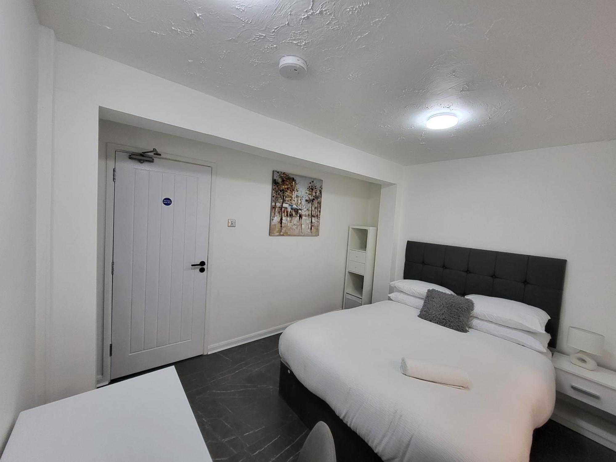 Blackhorse Long Term Stay Coventry Dış mekan fotoğraf